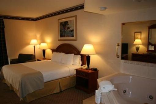 фото отеля The Plaza Hotel & Suites