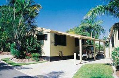 фото отеля Ashmore Palms Holiday Village