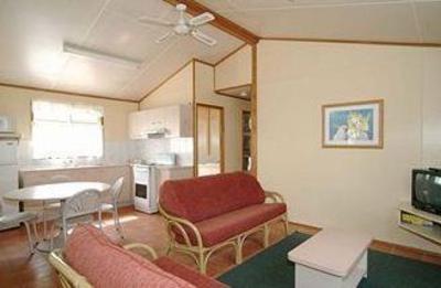 фото отеля Ashmore Palms Holiday Village