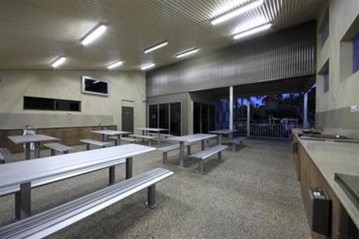 фото отеля Ashmore Palms Holiday Village