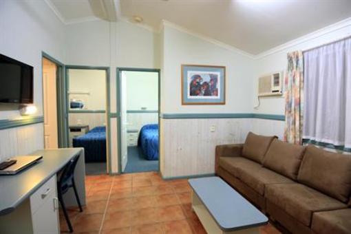 фото отеля Ashmore Palms Holiday Village