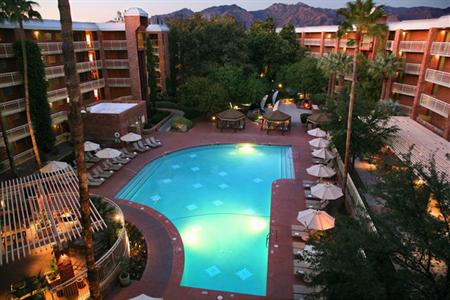 фото отеля Radisson Suites Tucson