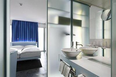 фото отеля Cristal Hotel Geneva