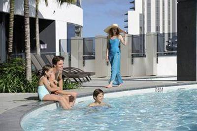 фото отеля Peppers Broadbeach Resort Gold Coast