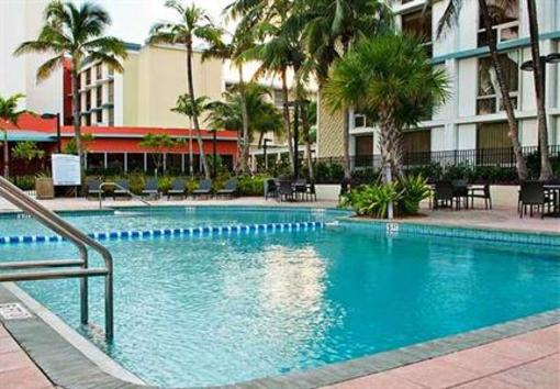 фото отеля Courtyard by Marriott Miami Airport South