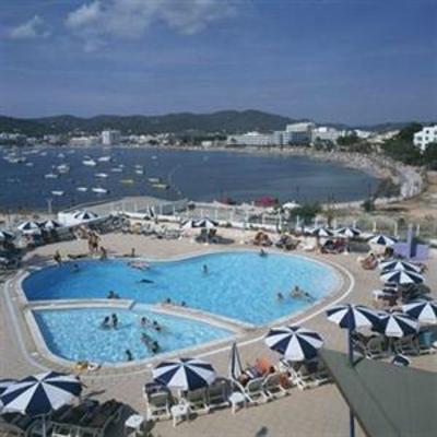 фото отеля Aparthotel THB Bahia Ibiza