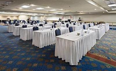 фото отеля Radisson Edmonton South