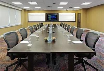 фото отеля Radisson Edmonton South