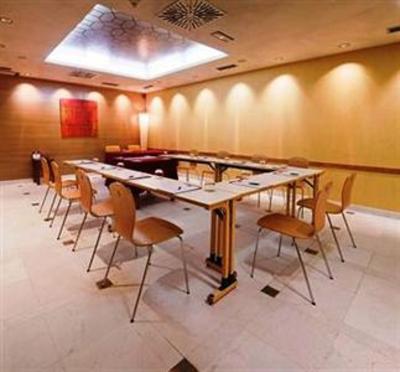 фото отеля Hotel Fruela