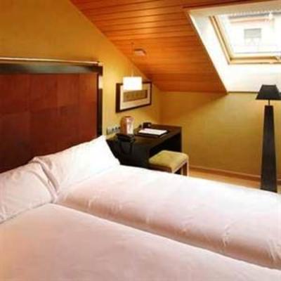 фото отеля Hotel Fruela