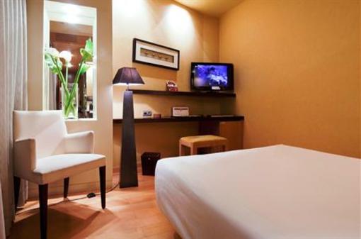 фото отеля Hotel Fruela