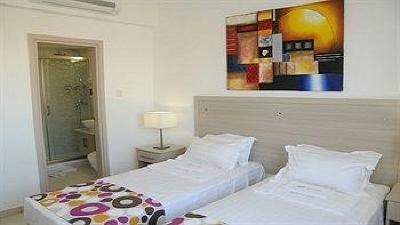 фото отеля Frixos Hotel Apartments Larnaca