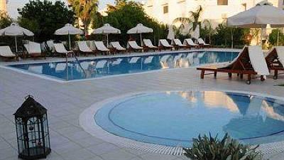 фото отеля Frixos Hotel Apartments Larnaca
