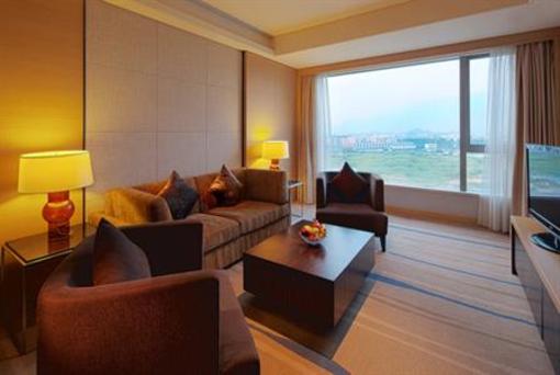 фото отеля Crowne Plaza Guangzhou Huadu Hotel Guangzhou