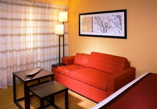 фото отеля Courtyard by Marriott Fort Wayne Downtown at the Grand Wayne Center
