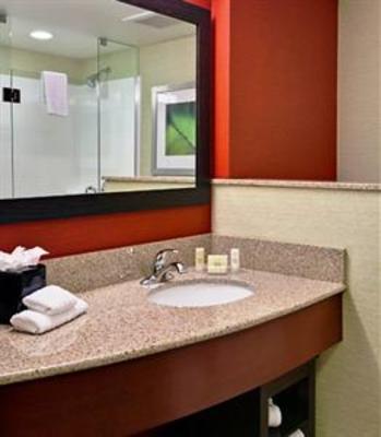 фото отеля Courtyard by Marriott Fort Wayne Downtown at the Grand Wayne Center
