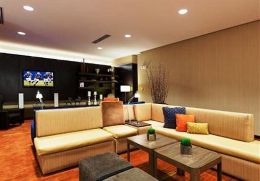 фото отеля Courtyard by Marriott Fort Wayne Downtown at the Grand Wayne Center
