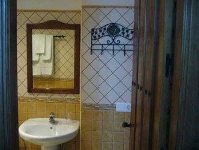 фото отеля Hostal Bronce