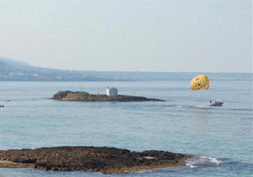 фото отеля Pyrgos Beach Hotel
