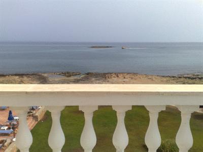 фото отеля Pyrgos Beach Hotel