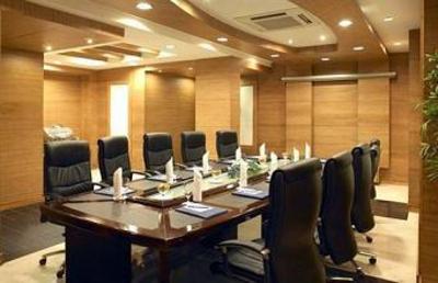 фото отеля Solitaire Hotel Bangalore