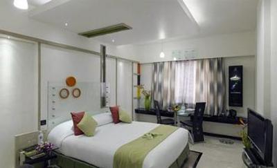 фото отеля Solitaire Hotel Bangalore