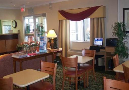 фото отеля Fairfield Inn Muscatine