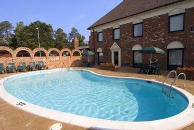 фото отеля Best Western Plus Governor's Inn Richmond