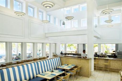 фото отеля South Seas Island Resort