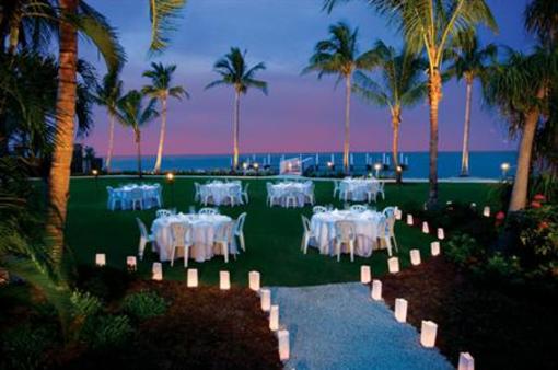 фото отеля South Seas Island Resort