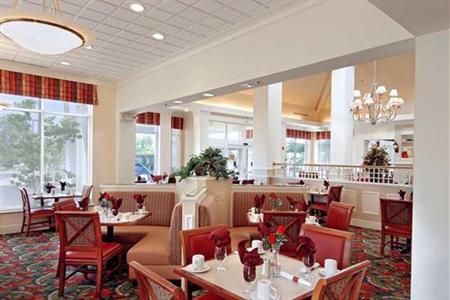 фото отеля Hilton Garden Inn Newport News