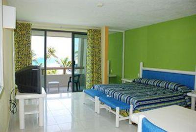 фото отеля Solymar Beach Resort Cancun
