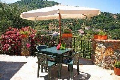фото отеля Borgo San Francesco Bed & Breakfast Gioiosa Marea