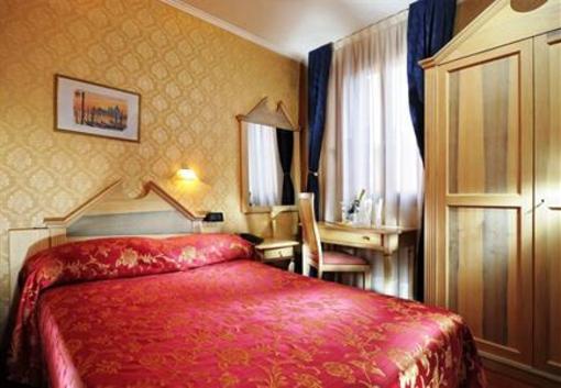 фото отеля Hotel Tintoretto