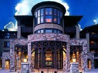 The Chateaux at Silver Lake
