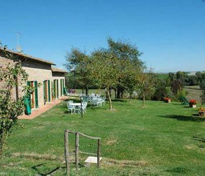 фото отеля Farmhouse San Giorgio Monteroni d'Arbia