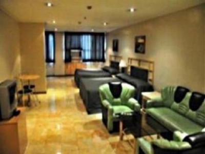 фото отеля Paragon Tower Hotel