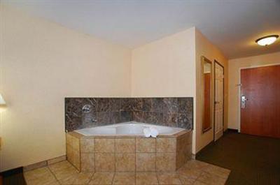 фото отеля Comfort Inn & Suites Long Beach