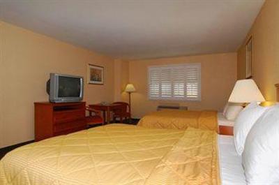 фото отеля Comfort Inn & Suites Long Beach