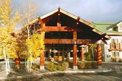 фото отеля River Rock Lodge