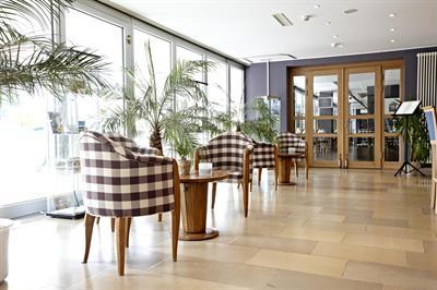 фото отеля Steigenberger Aparthotel Ostseebad Zingst