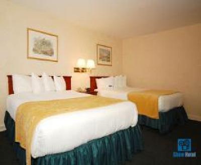 фото отеля BEST WESTERN Seaport Inn Downtown