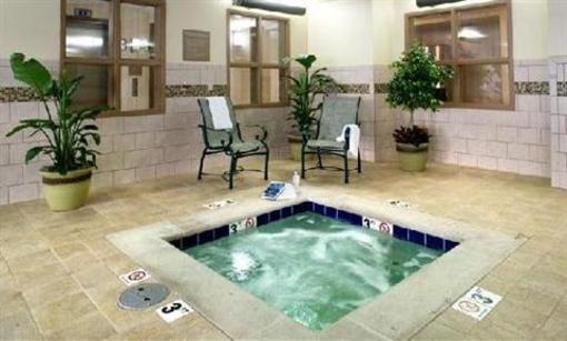 фото отеля Country Inn & Suites Knoxville at Cedar Bluff