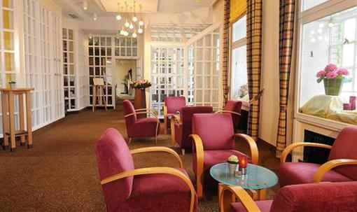 фото отеля Hotel Am Stadtpark Hilden