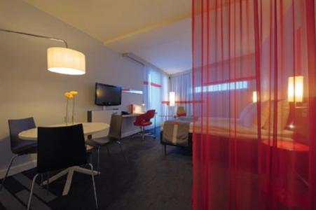 фото отеля Park Inn by Radisson Oslo Airport