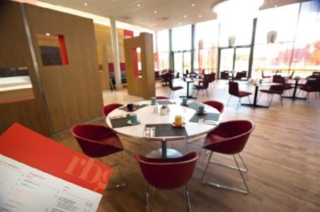 фото отеля Park Inn by Radisson Oslo Airport