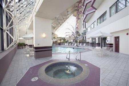 фото отеля Crowne Plaza St Louis Airport