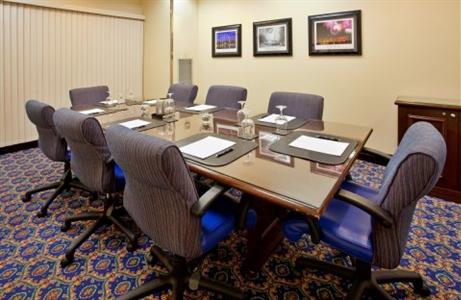 фото отеля Crowne Plaza St Louis Airport