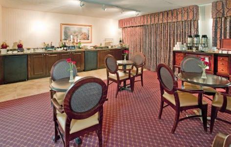 фото отеля Crowne Plaza St Louis Airport