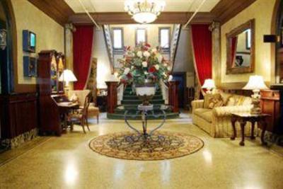 фото отеля MarQueen Hotel